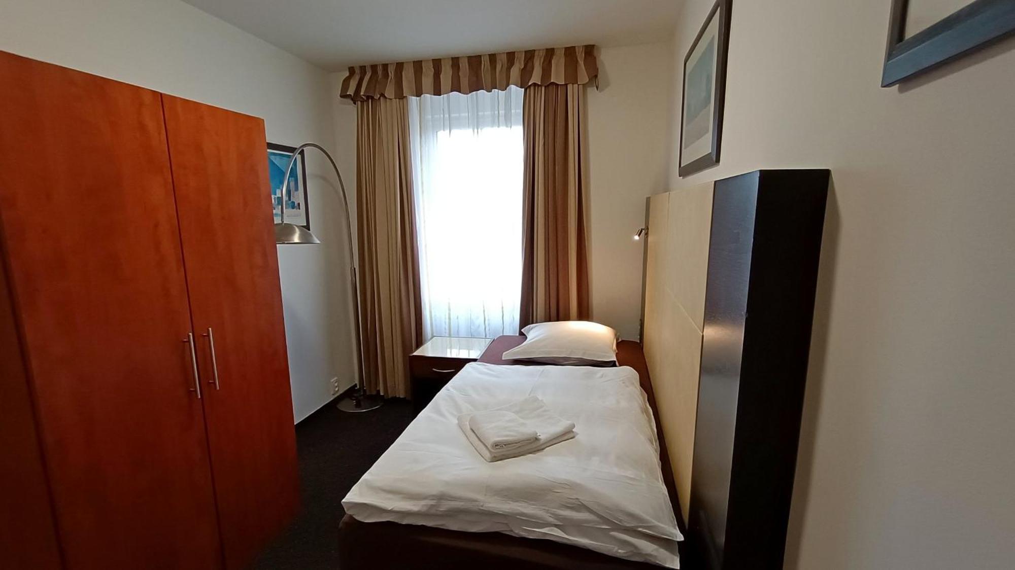 Apartments Gato Karlovy Vary Dalovice Экстерьер фото