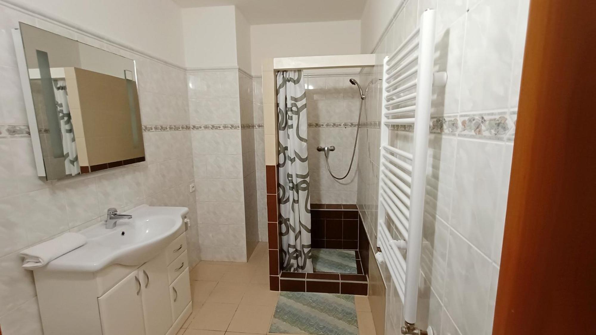 Apartments Gato Karlovy Vary Dalovice Экстерьер фото