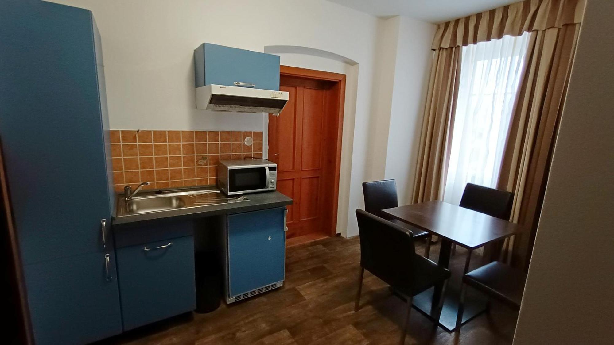 Apartments Gato Karlovy Vary Dalovice Экстерьер фото